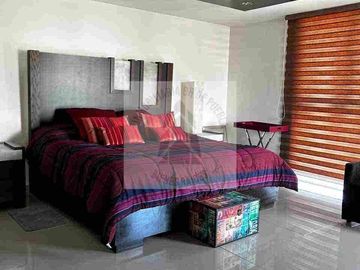 CASA EN VENTA CLISTER TERRANOVA LOMAS DE ANGELOPOLIS  AMUEBLADA a un lado de SONATA