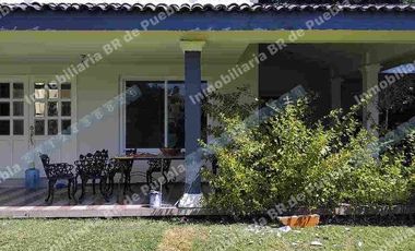 VENTA DE CASA  CON ALBERCA PALAPA Y CABAÑA  EN LA MORALEDA ATLIXCO cerca de topolino tiene pozo ideal para casa de descanso o inversión para rentarla fines de semana o Airb&b y recuperar inversión o rentar ccomo jardín de eventos  bodas 15 años bautizos etc
