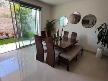VENTA DE CASA EN SIERRA NOGAL COTO PIRUL, LEÓN, GTO.
