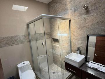 VENTA DE CASA EN SIERRA NOGAL COTO PIRUL, LEÓN, GTO.