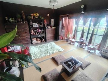 bungalow house and lot