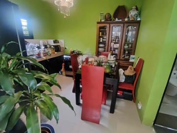 bungalow house and lot
