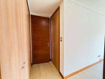 Departamento en edificio Altos de Lonco · Venta UF 5.600