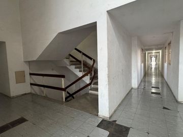 APTO CREDITO - DUPLEX 2 DORM. PISO 5. DESOCUPADO. ESCRITURA. COMPLEJO STABIO – SOBRE AV. SABATTINI AL 3.000.