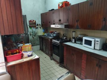 CASA EN VENTA CERCA AL MERCADO DE MAGDALENA