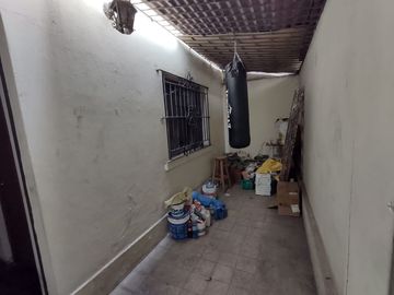CASA EN VENTA CERCA AL MERCADO DE MAGDALENA