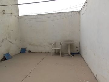 CASA EN VENTA CERCA AL MERCADO DE MAGDALENA