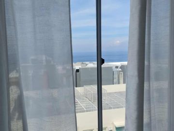 Marina Spatials by Filinvest – 10th Floor Condo with Panoramic Sea & City Views wtih Parking