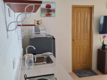 Marina Spatials by Filinvest – 10th Floor Condo with Panoramic Sea & City Views wtih Parking