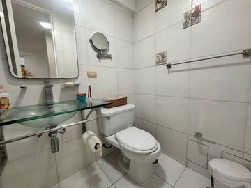 VENDO PRECIOSO Y ENORME DUPLEX CON UNA VISTA PRECIOSA EN SURCO