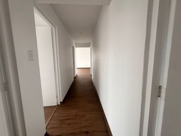 VENDO PRECIOSO Y ENORME DUPLEX CON UNA VISTA PRECIOSA EN SURCO