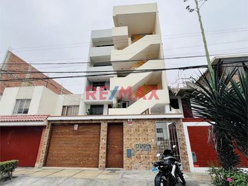 Se Vende Hermoso Departamento🤩Frente A Parque En Pueblo Libre🌳