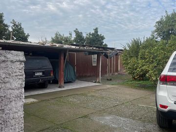 Casa grande con gransitio en Lo Herrera, San Bernardo