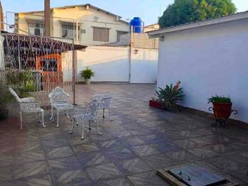 LOS ESTEROS-SUR DE GUAYAQUIL, Vendo Casa Rentera 2 dormitorios $245.000