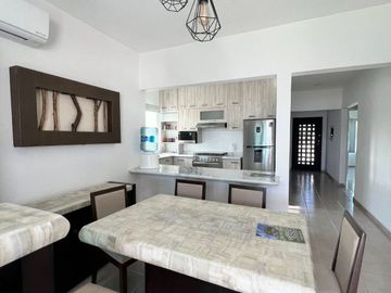 CASA EN RENTA O VENTA EN UN NIVEL