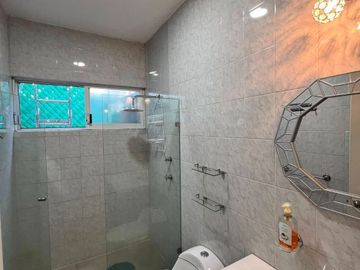 CASA EN RENTA O VENTA EN UN NIVEL