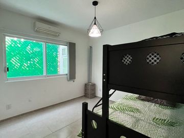 CASA EN RENTA O VENTA EN UN NIVEL