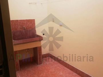 DEPARTAMENTO EN TERCER PISO Y FRENTE A PARQUE EN URB. SAN EDUARDO DE  CHICLAYO