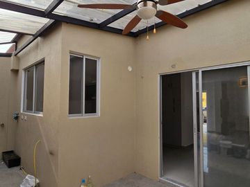 ¡Vendo Casa Villa España 2 - Con Garita 24/7 - Av. Narcisa de Jesús - 2 plantas!