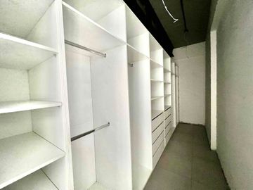 Suite  de venta Cumbayá a. estrenar