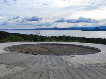 6.7M Lakeside Residential & Commercial Lots For Sale in Balete Batangas