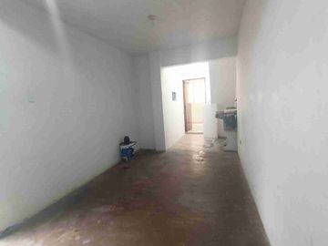Casa de 7 habitaciones en Comas