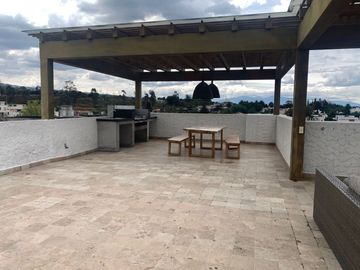 Venta Departamento Cumbaya 2 dormitorios sector Colegio  Menor