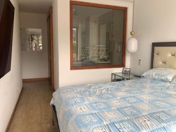 Venta Departamento Cumbaya 2 dormitorios sector Colegio  Menor