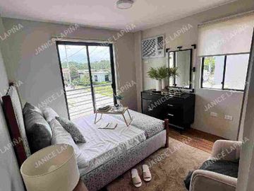 3 bedrooms with parking