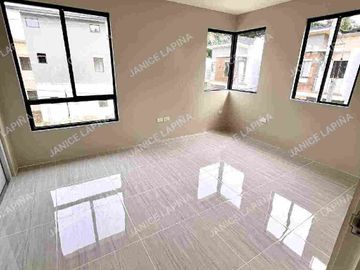 3bedrooms 2toilet&bath