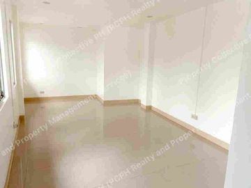 MAKATI OFFICE WAREHOUSE WITH OFFICE