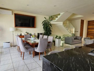 CASA EN VENTA ZAPOPAN VALLE IMPERIAL