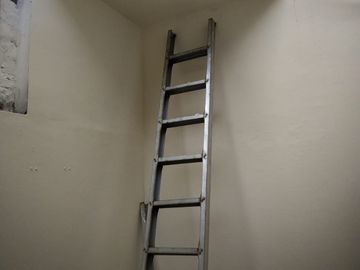 Di Sewakan Rumah BARU RENOVASI 2 Kamar di BellaCasa Residence DEPOK