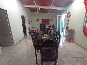 Bodega adaptada como departamento en venta