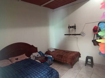 Bodega adaptada como departamento en venta