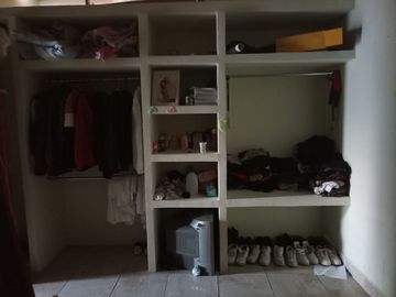 Bodega adaptada como departamento en venta