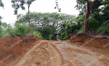 VENDO TERRENO A ORILLA DE RIO JAMAPA