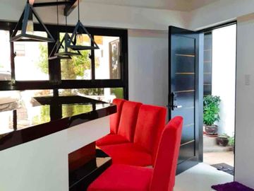 5-Bedroom, 3-Bathroom Semi-Furnished 2-Storey and Bungalow House with 10+ Parking Slots for Sale – Telabastagan, San Fernando City