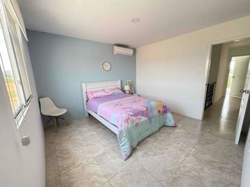 Venta de casa 4 dormitorios en etapa Floreana de Casalaguna