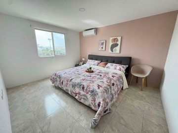 Venta de casa 4 dormitorios en etapa Floreana de Casalaguna