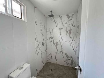 Venta de casa 4 dormitorios en etapa Floreana de Casalaguna