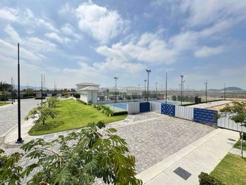 Venta de casa 4 dormitorios en etapa Floreana de Casalaguna