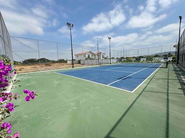 Venta de casa 4 dormitorios en etapa Floreana de Casalaguna