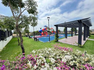 Venta de casa 4 dormitorios en etapa Floreana de Casalaguna