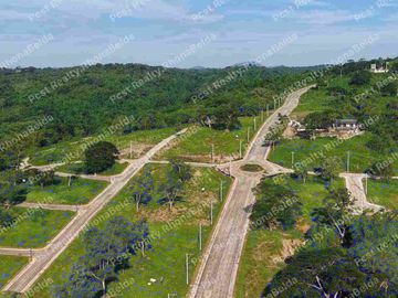 Lot & commercial area for sale in Balete Batangas