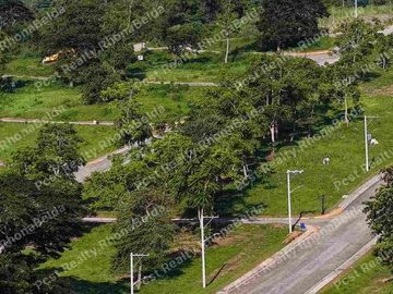 Lot & commercial area for sale in Balete Batangas