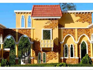5 Bedroom Amadea Single Detached House Near Tagaytay and Nuvali