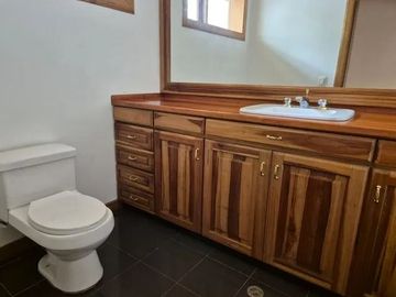 Casa de venta en Cumbaya, sector San Francisco