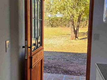 Dueño vende casa a estrenar en Villa del Dique,  Calamuchita