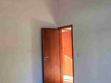 Dueño vende casa a estrenar en Villa del Dique,  Calamuchita